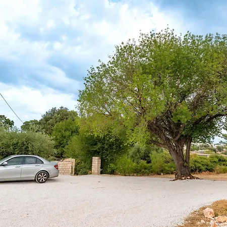别墅 Helianthus 奇斯泰尼诺